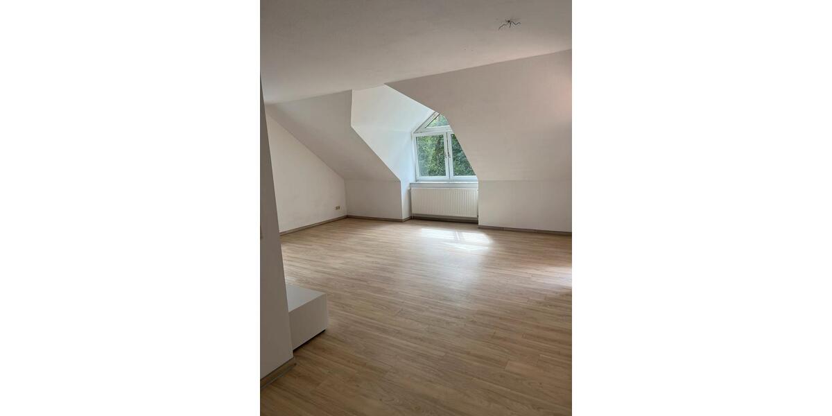 Dachgeschoßwohnung Bispingen - 2.5 Zimmer, 69 m&sup2;, 600&euro; | Angebot:26669448