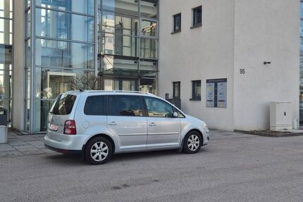 VW Touran 200.000 km 4.590 &euro; Nürnberg 90431