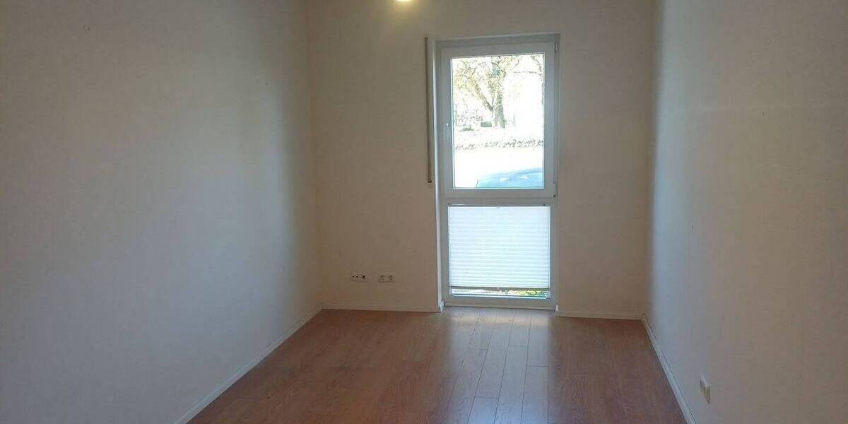 Etagenwohnung Bitburg - 3 Zimmer, 90 m&sup2;, 320.000&euro; | Angebot:26189990