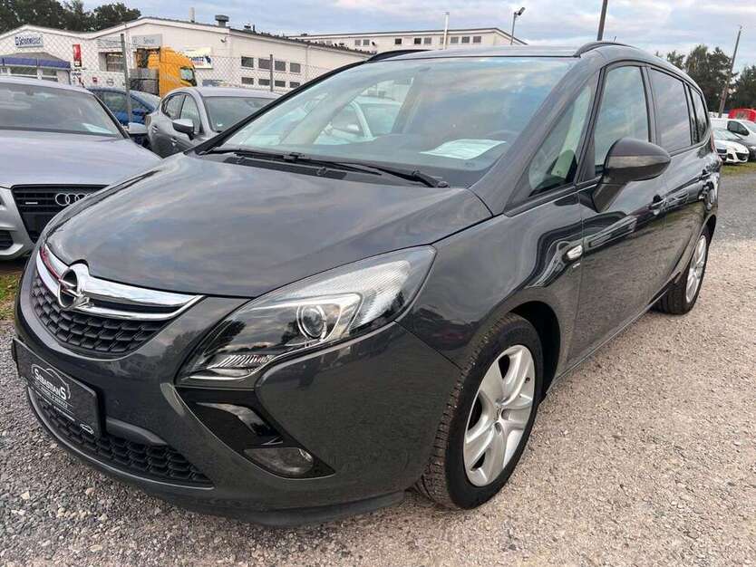 Opel Zafira 106.000 km 9.999 € Seddiner See 14554