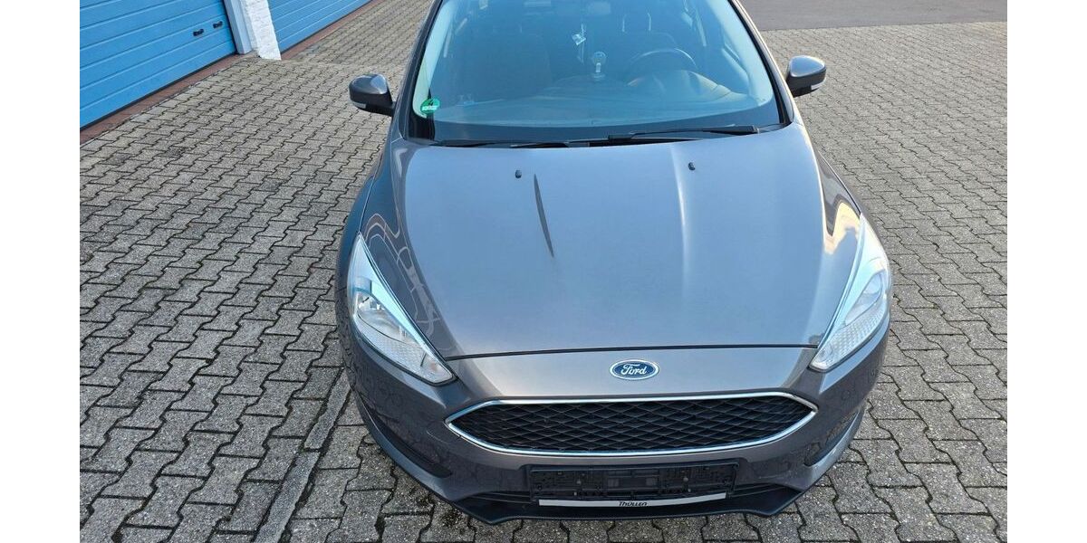 Ford Focus 123.000 km 5.999 &euro; Aachen 52068