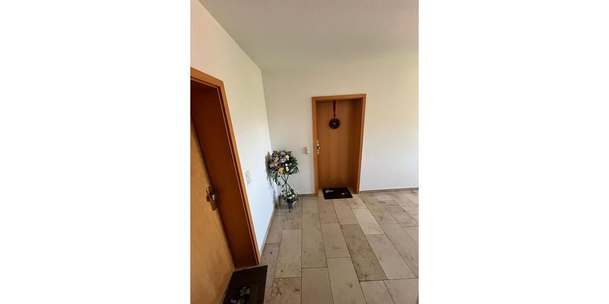 Etagenwohnung Hennef (Sieg) - 2 Zimmer, 33 m&sup2;, 90.000&euro; | Angebot:20645794