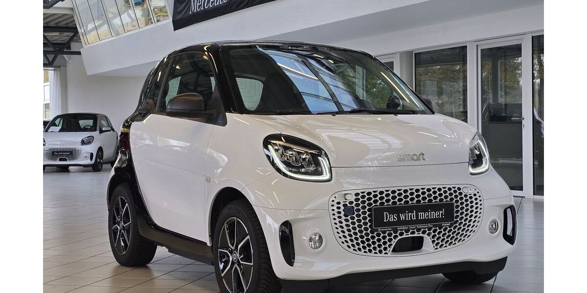 Smart ForTwo 14.317 km 17.430 &euro; Asperg 71679