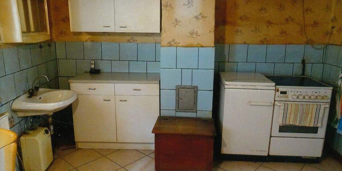 Einfamilienhaus Römhild Roth - 9 Zimmer, 191 m&sup2;, 58.000&euro; | Angebot:26053484