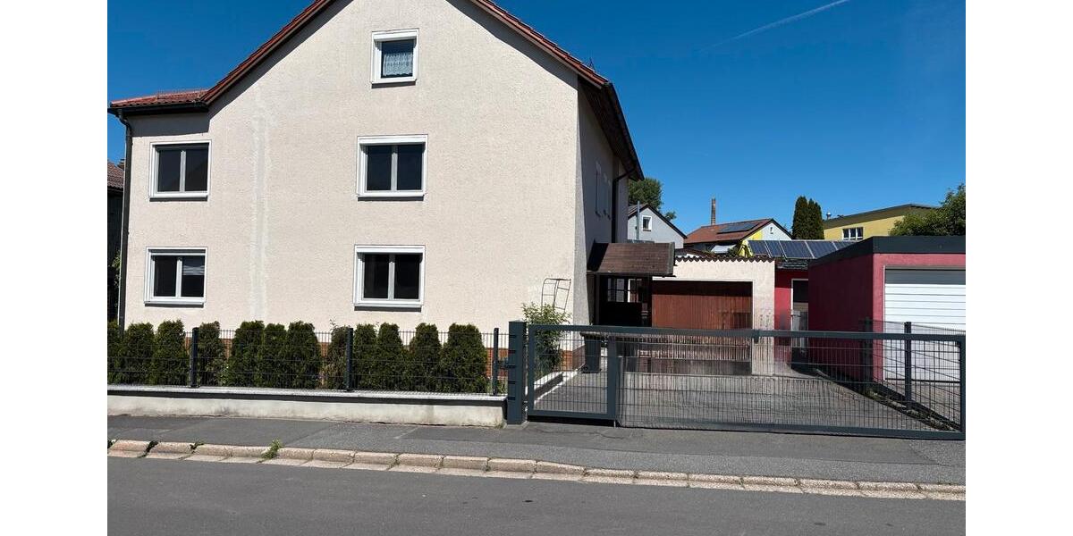 Mehrfamilienhaus, Wohnhaus Wiesau Kornthan - 10 Zimmer, 300 m&sup2;, 400.000&euro; | Angebot:26750605