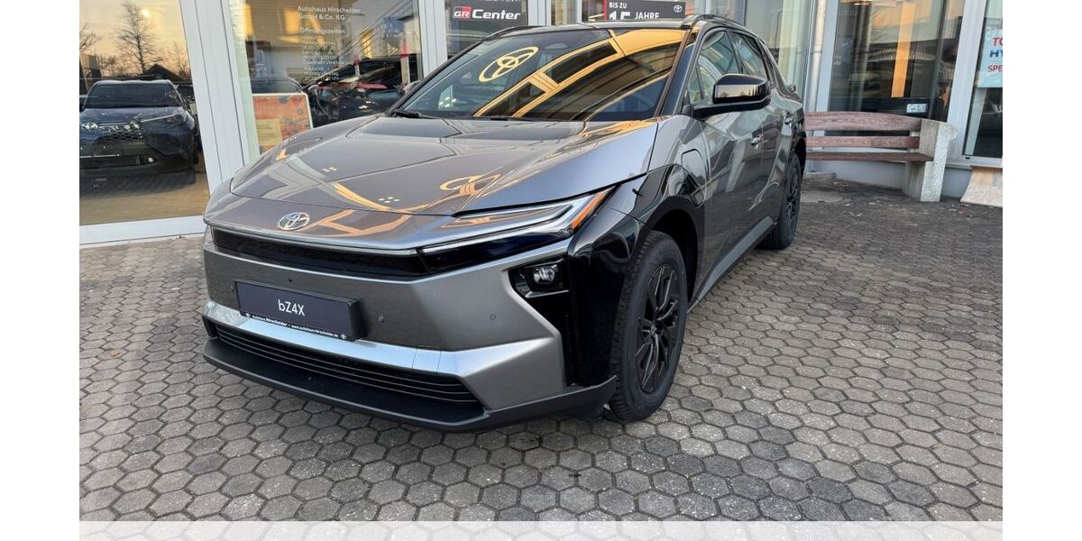 Toyota bZ4X 2.000 km 51.900 &euro; Hilpoltstein 91161