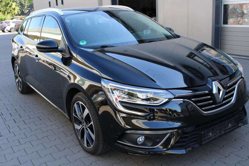 Renault Megane 112.623 km 10.900 € Dortmund 44143