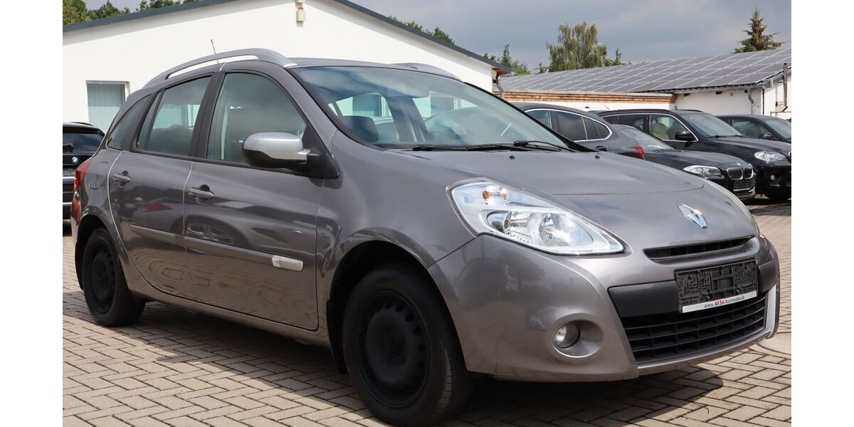 Renault Clio 121.600 km 3.990 &euro; Kretzschau 06712