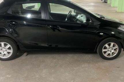 Mazda 2 59.000 km 9.400 € Frankfurt 60318