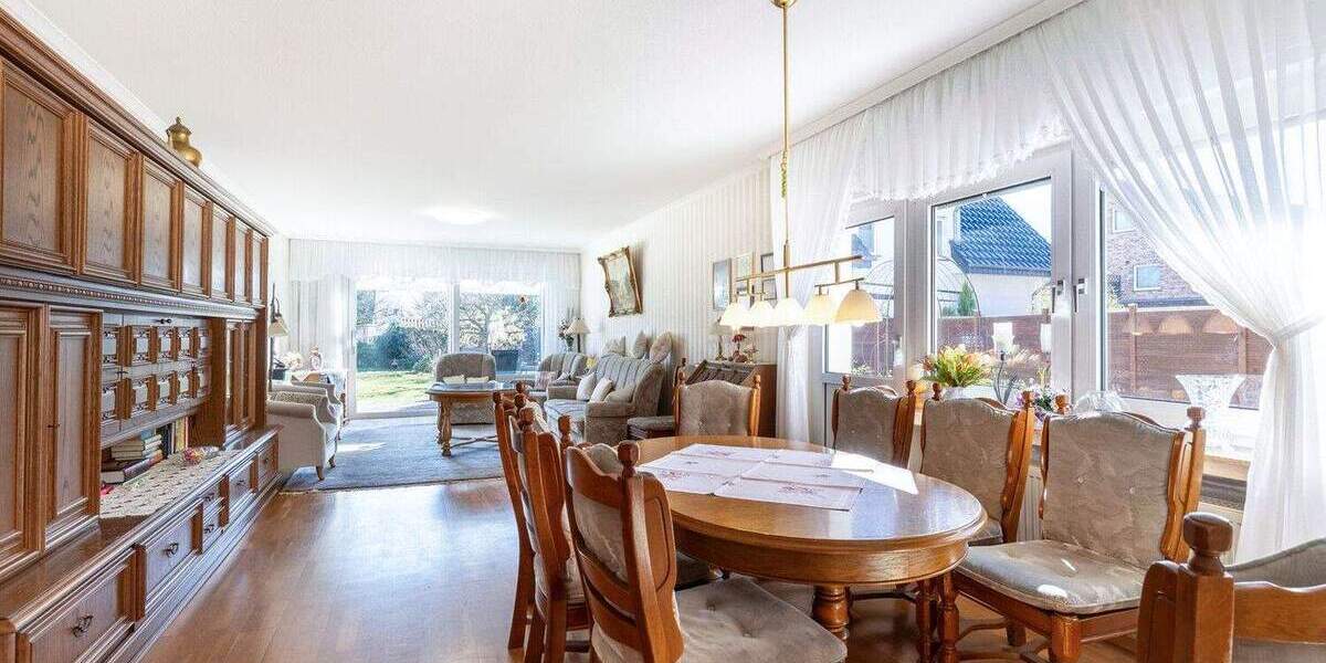 Mehrfamilienhaus, Wohnhaus Gütersloh Innenstadt - 8 Zimmer, 252 m&sup2;, 580.000&euro; | Angebot:25927071