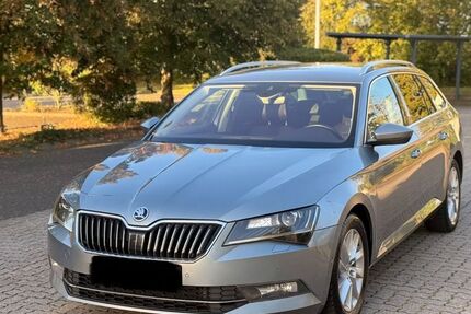 Skoda Superb 214.317 km 10.490 &euro; Neustadt 31535
