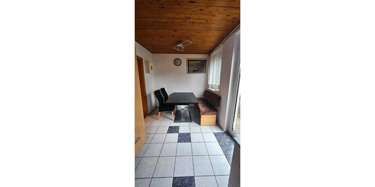 Mehrfamilienhaus, Wohnhaus Vaihingen an der Enz - 7 Zimmer, 202 m&sup2;, 1.100.000&euro; | Angebot:25375089