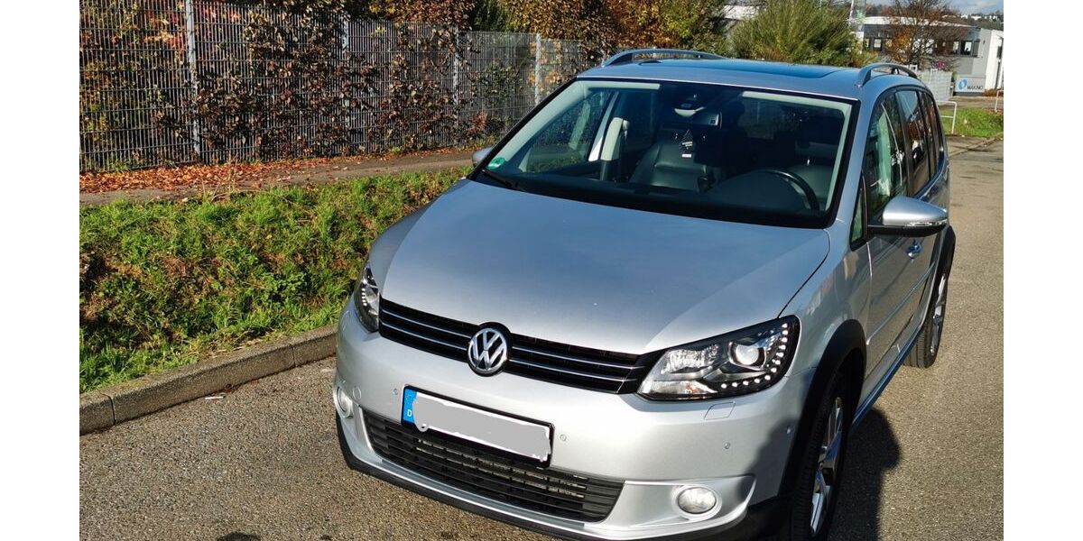 VW Touran 155.393 km 15.099 &euro; Dettingen unter Teck 73265