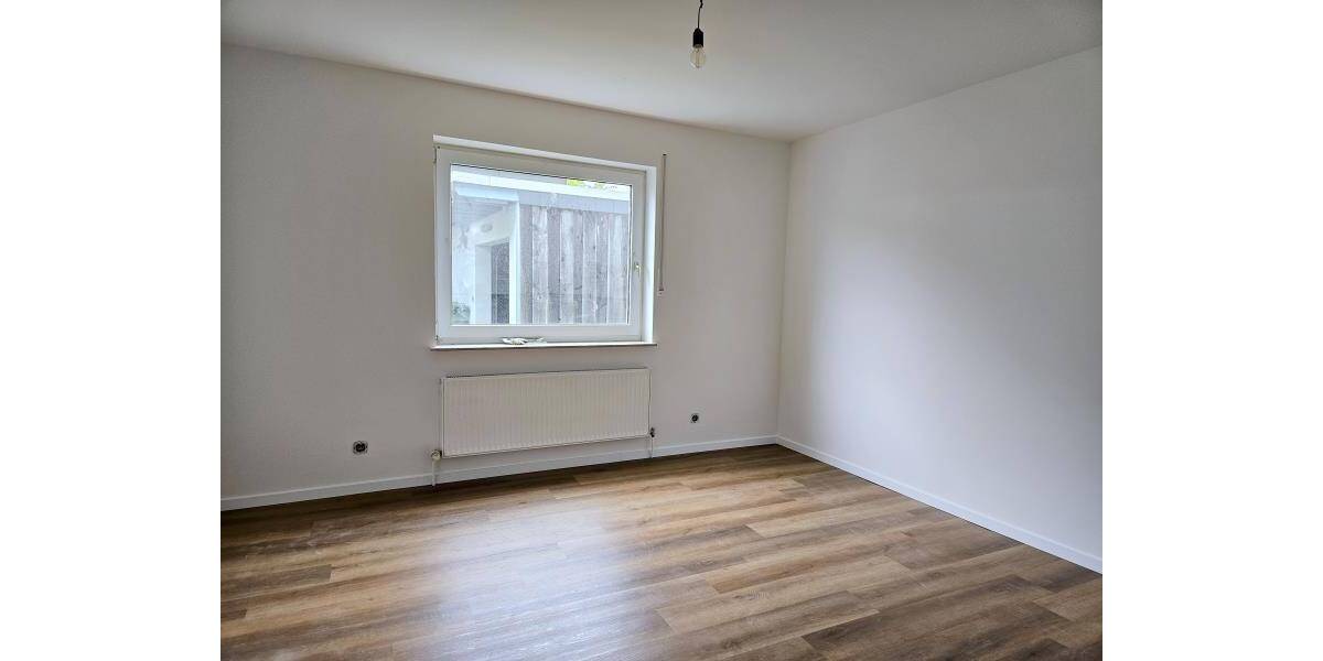Etagenwohnung Bad Marienberg Eichenstruth - 4 Zimmer, 91 m&sup2;, 690&euro; | Angebot:26657505