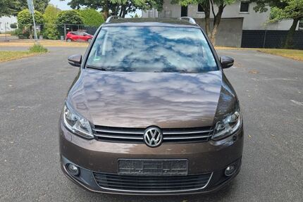 VW Touran 169.475 km 10.200 &euro; Bedburg-Hau 47551