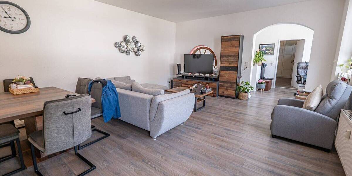 Etagenwohnung Bremervörde Engeo - 3 Zimmer, 102 m&sup2;, 880&euro; | Angebot:26909652