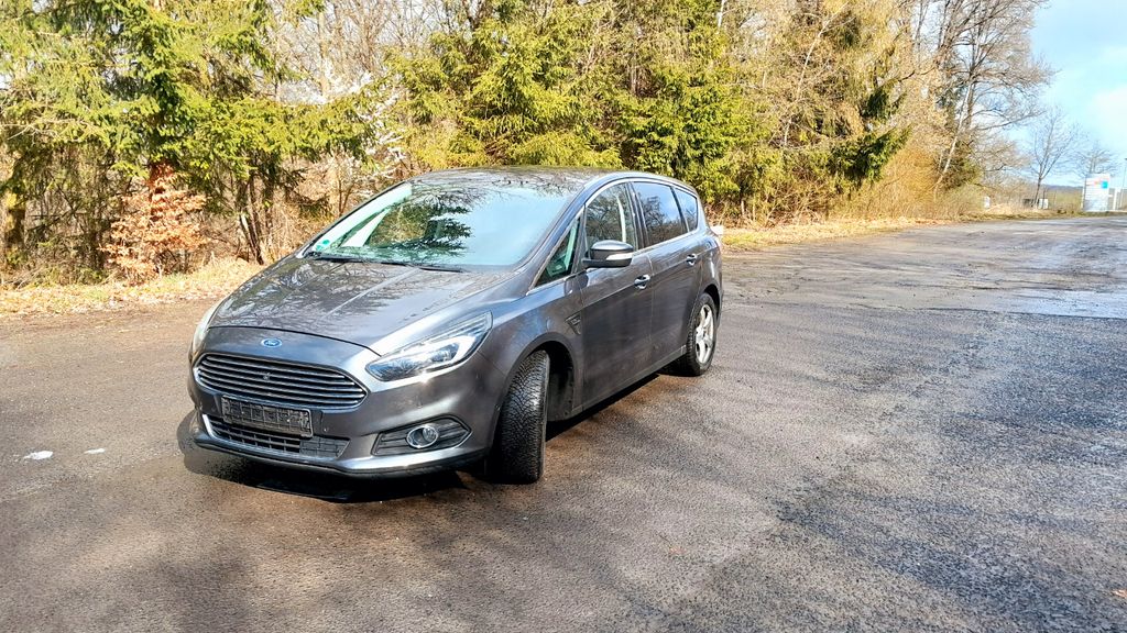Ford S-Max 215.000 km 9.900 &euro; Siegen 57080