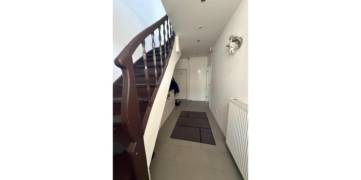 Einfamilienhaus Burgbrohl - 5 Zimmer, 148 m&sup2;, 1.050&euro; | Angebot:26416720