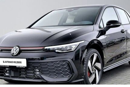 VW Golf 8.500 km 40.990 &euro; Braunschweig 38114