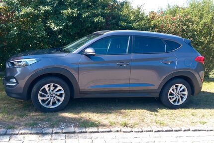 Hyundai TUCSON 124.423 km 14.300 &euro; Lengdorf 84435