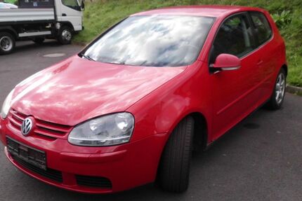 VW Golf 181.000 km 555 &euro; Suhl 98530