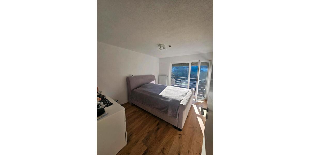 Reihenhaus Esslingen am Neckar Hegensberg - 6 Zimmer, 120 m&sup2;, 620.000&euro; | Angebot:25253485