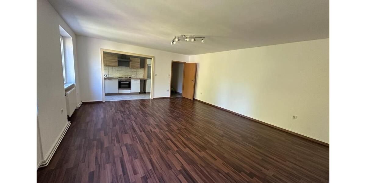 Etagenwohnung Sankt Ingbert - 3 Zimmer, 83 m&sup2;, 116.000&euro; | Angebot:26356411