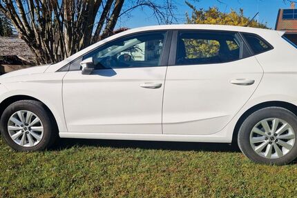 Seat Ibiza 7.000 km 16.000 &euro; Staudach 83224