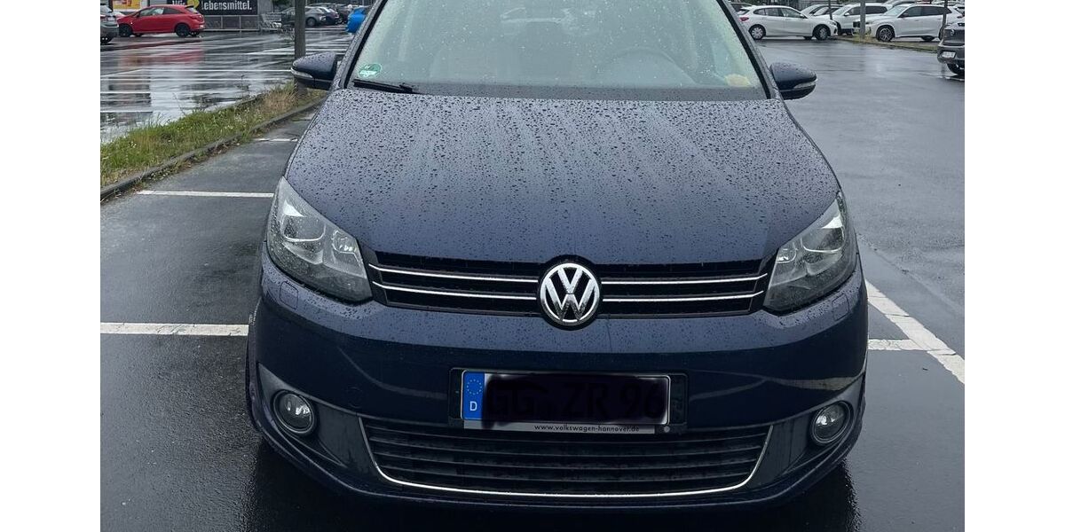 VW Touran 292.212 km 8.490 &euro; Raunheim 65479