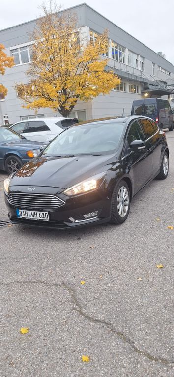 Ford Focus 172.849 km 4.999 € München 80639