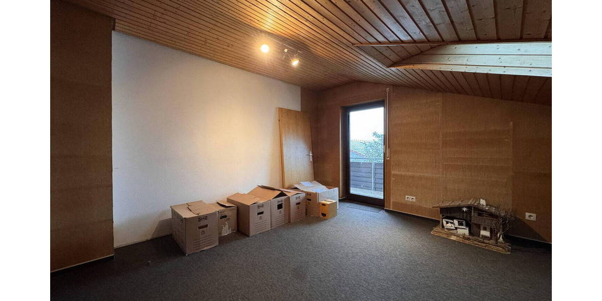 Einfamilienhaus Ellwangen - 7 Zimmer, 167 m&sup2;, 455.000&euro; | Angebot:26167080