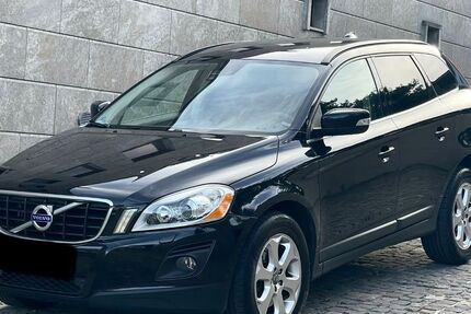 Volvo XC60 308.000 km 5.900 &euro; Kassel 34123
