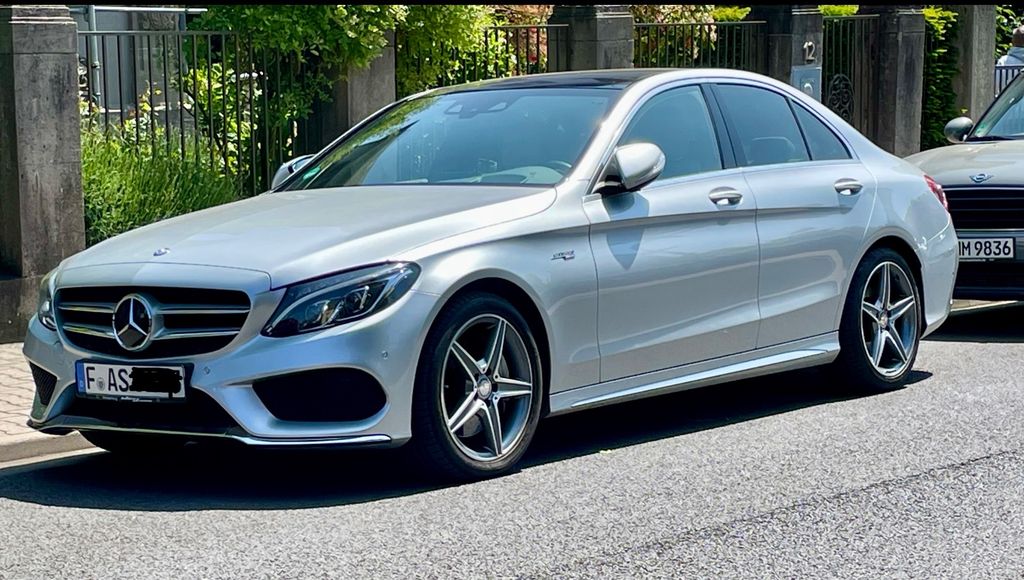Mercedes-Benz C 250 188.000 km 15.500 &euro; Frankfurt 60435