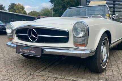 Mercedes-Benz 230 45.257 km 62.900 € Oldenburg 26123