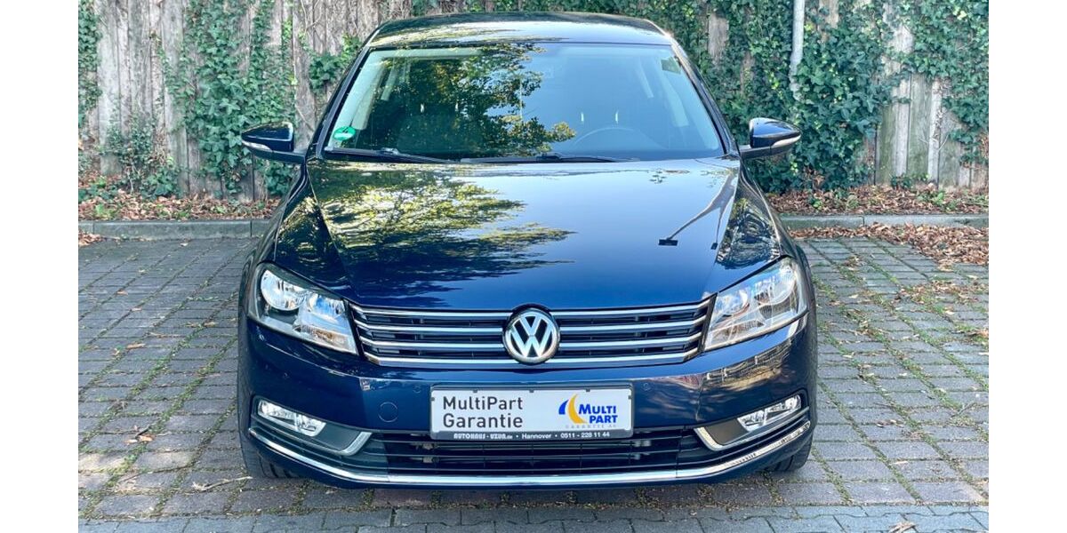 VW Passat 136.000 km 8.699 € Hamburg 22147