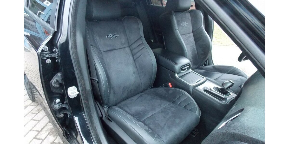 Dodge Charger 5,7 Hemi 