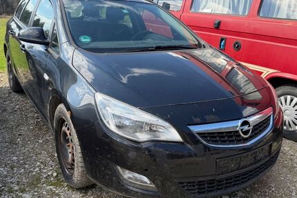 Opel Astra 318.000 km 1.650 &euro; München 81829