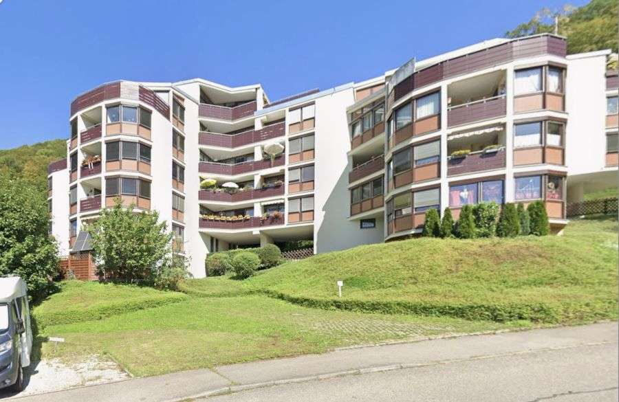 Etagenwohnung Bad Urach - 4.5 Zimmer, 117 m&sup2;, 264.000&euro; | Angebot:24882234