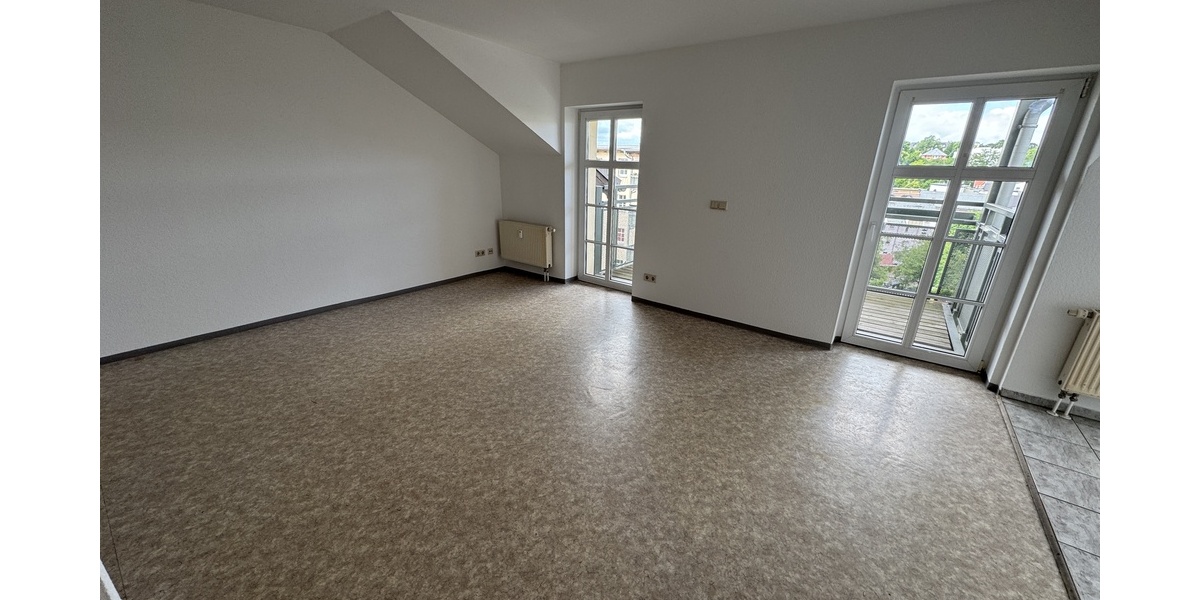 Altersgerechte & ruhig gelegene 1 Zimmer Whg. m. Balkon & Aufzug (WE16) - Dachgeschoßwohnung Gera Ostviertel | Angebot:26882324