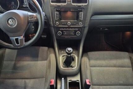 VW Golf 316.600 km 2.000 &euro; Guben 03172