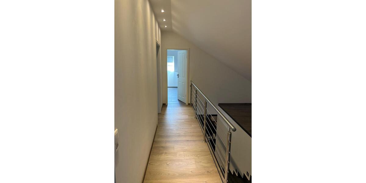 Gewerbeobjekt Langerwehe - 5 Zimmer, 200 m&sup2;, 1.999&euro; | Angebot:25563390