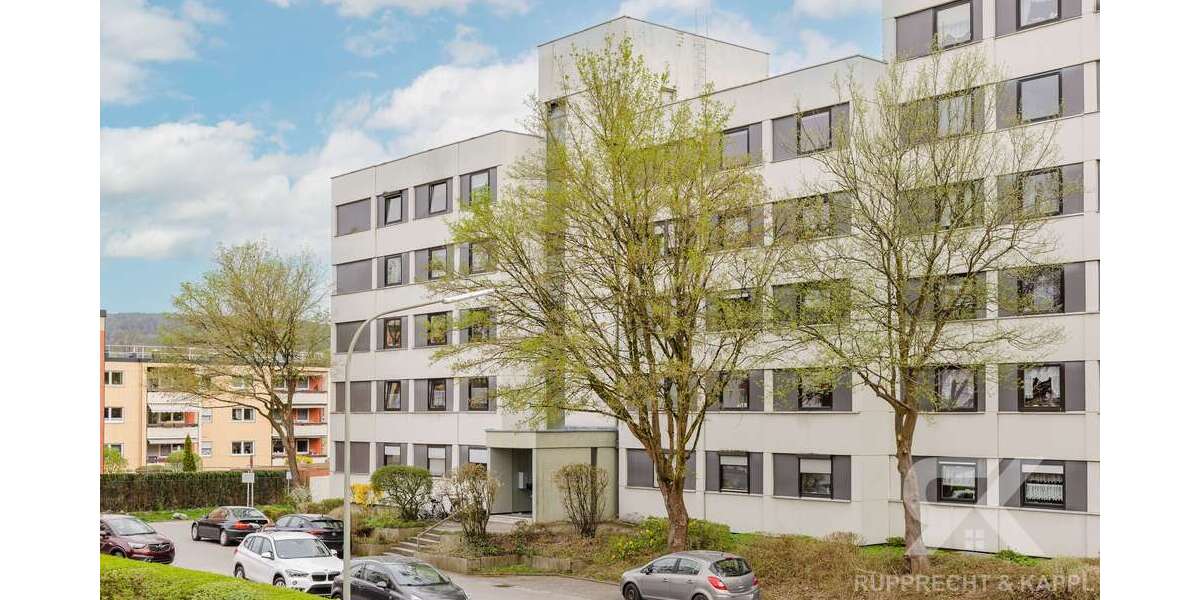 Wohnung zum Kaufen in Weiden in der Oberpfalz 189.000 € 83 m² 4 zimmer