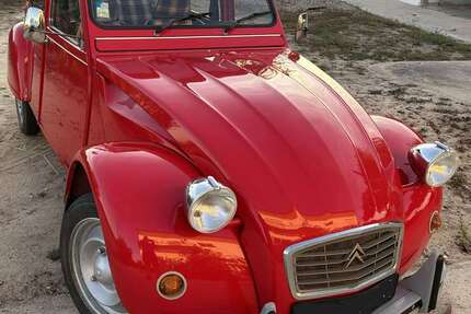 Citroen 2CV 73.000 km 9.990 € Böblingen 71034