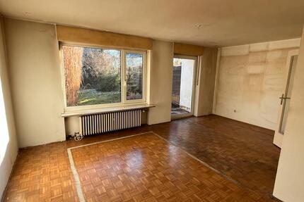 Reihenhaus mit Ausbaupotential in Bestlage, Renovierungsbedürftig 5 zimmer