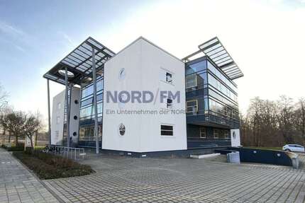 Büro in Bremen Oberneuland 1.150.000 € 483.24 m²