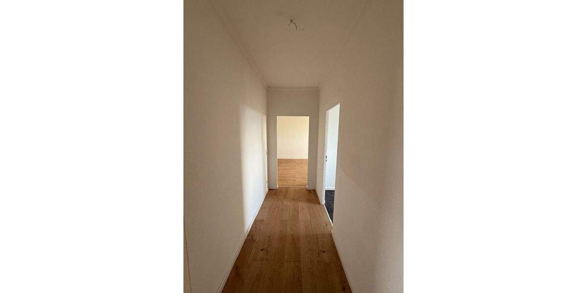 Zimmer Zeithain - 4 Zimmer, 77 m&sup2;, 400&euro; | Angebot:25698919