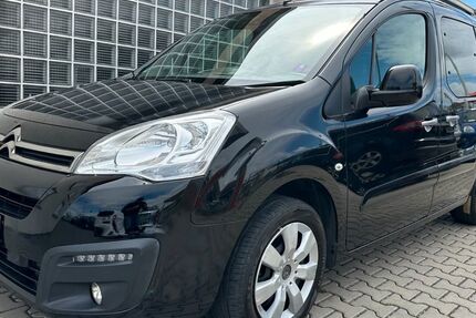 Citroen Berlingo 181.000 km 5.490 &euro; Butzbach 35510