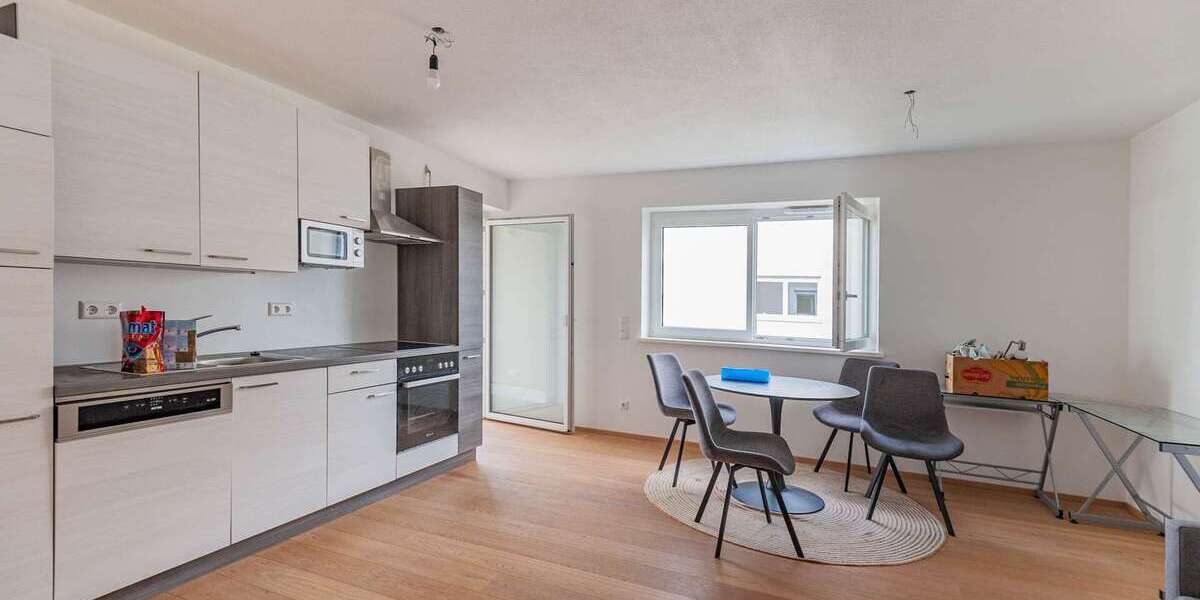 Etagenwohnung Isny im Allgäu - 3 Zimmer, 80 m&sup2;, 900&euro; | Angebot:26662966