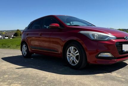 Hyundai i20 74.500 km 10.700 &euro; Horgau 86497