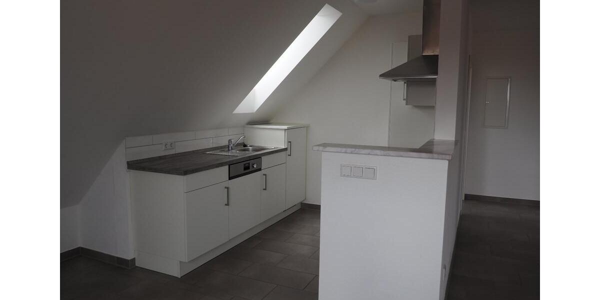 Helle, moderne Dachgeschosswohnung in Lupburg 2 zimmer